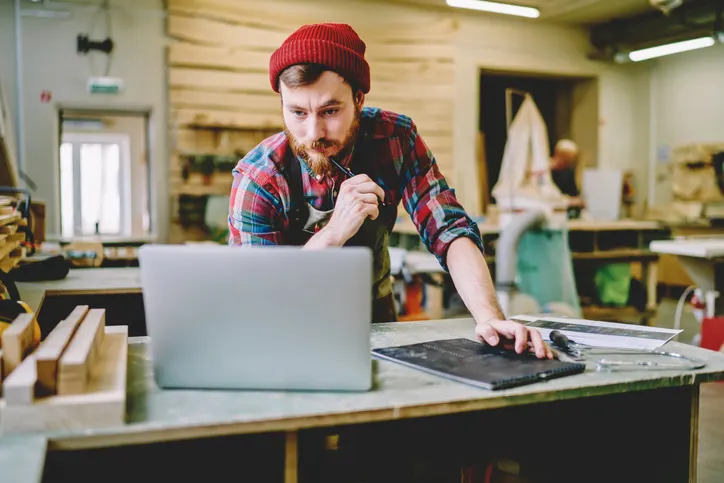 Étape 5 – Mise en ligne et formation artisan WordPress